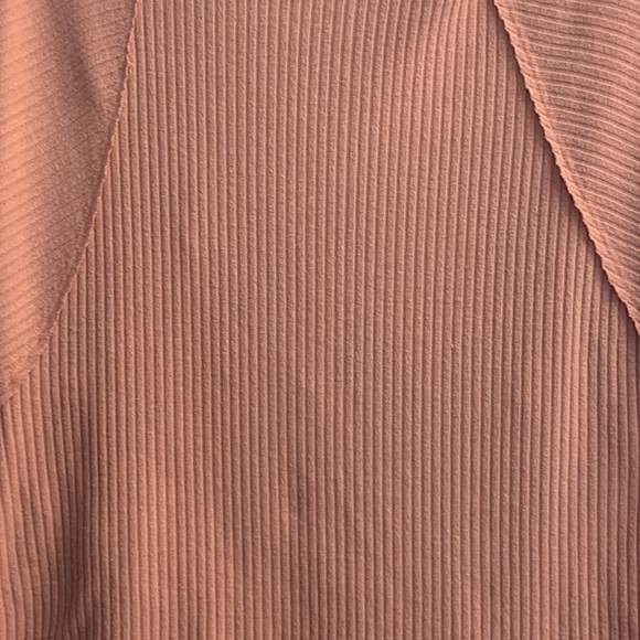 ANDREE BY UNIT Pink Cowl Neck Ribbed Sweater Large - Picture 4 of 4